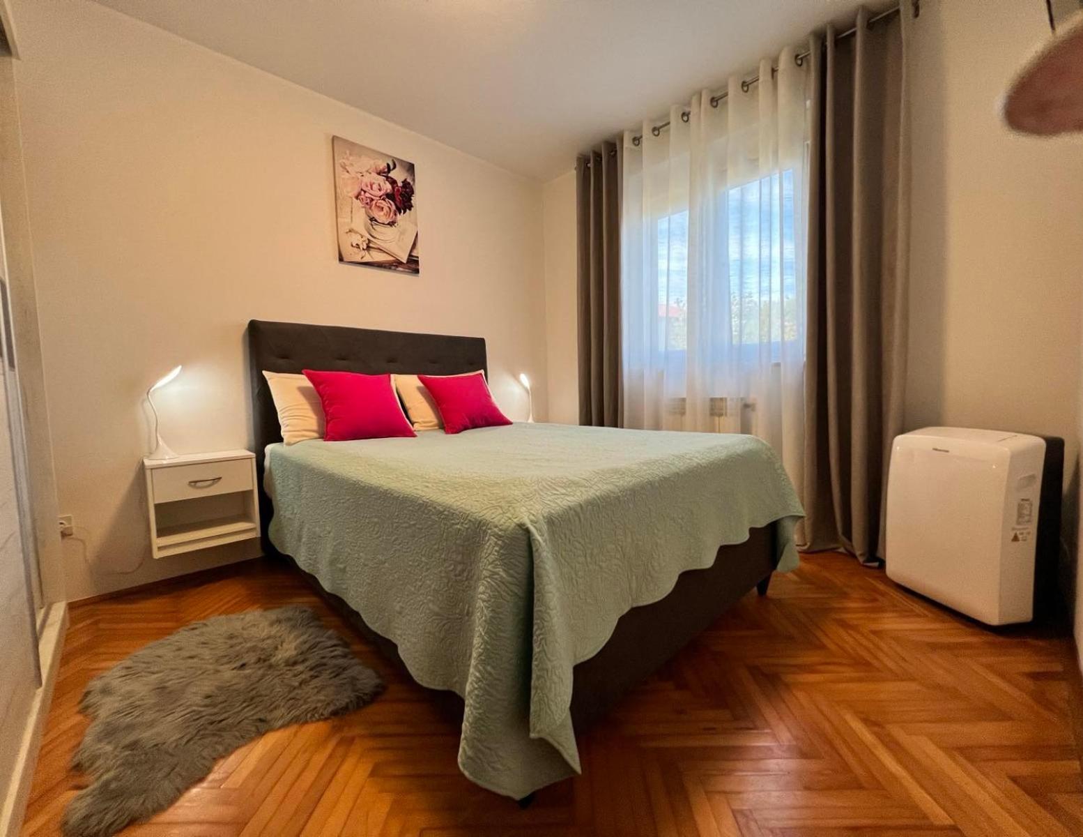Apartment Tigo - 2 Bedrooms, 2 Bathrooms, Terrace And Big Garden فاجانا المظهر الخارجي الصورة